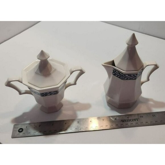 Vtg Independence Ironstone Castleton Japan "Blue Tulip" Sugar Bowl And Creamer - Picture 12 of 13
